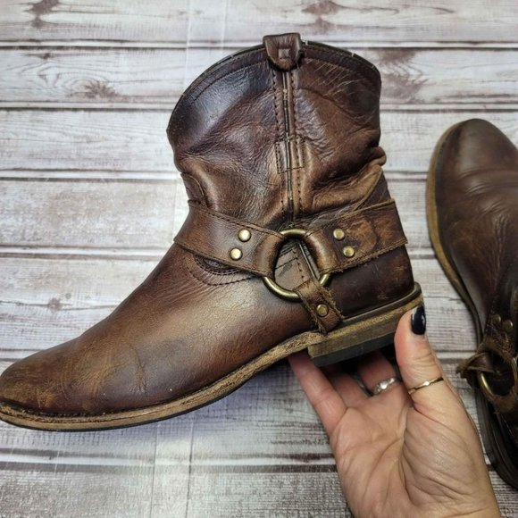 FRYE BOOTIES - Picture 3 of 8